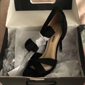 Saxon fashion nova heels